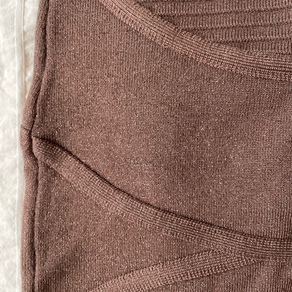 Bebe Dusty Rose Nwot size 0 Elegant bandage Women's Skirt - Picture 2 of 12